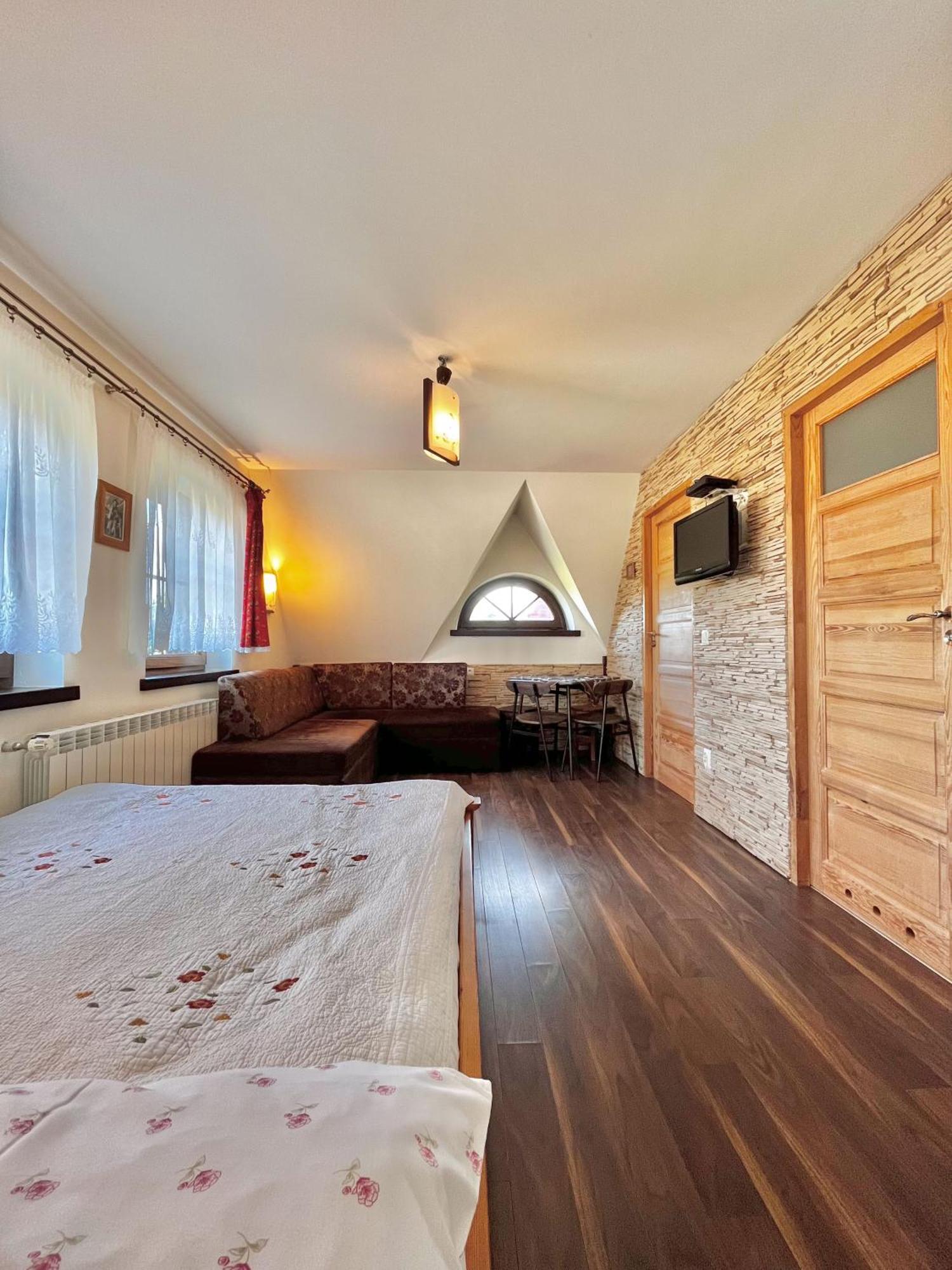 Stadraj Bukowina Tatrzanska Bagian luar foto